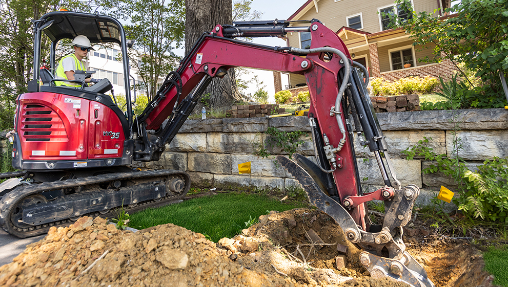 safe digging - tracking digging hole