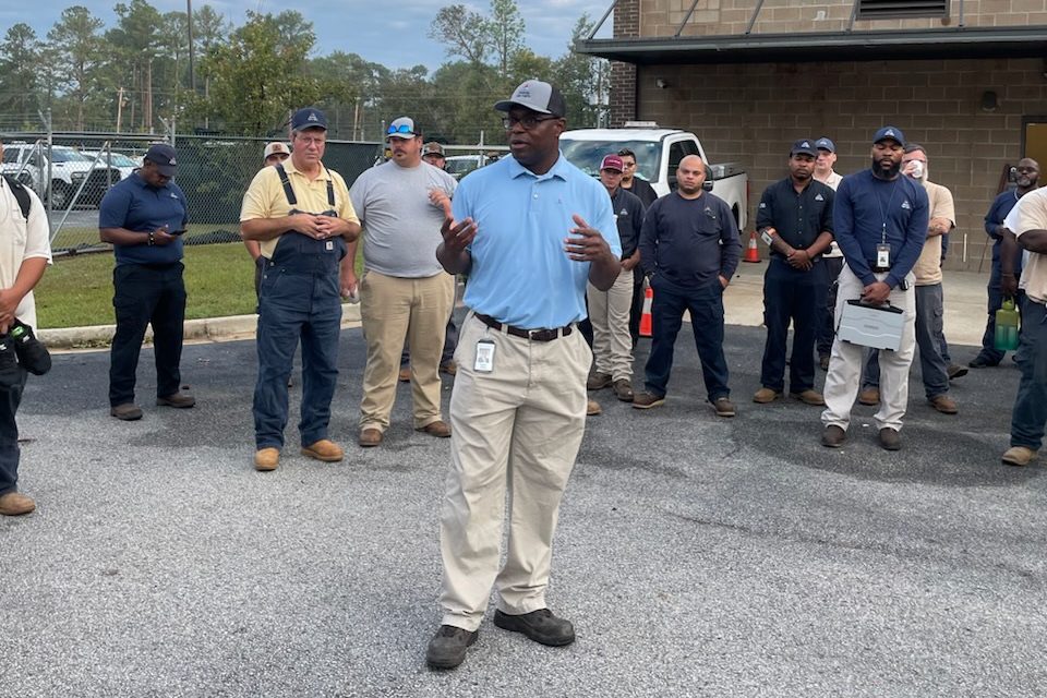 AGL President and CEO Pedro Cherry speaks to employees recently at the Vidalia Service Center