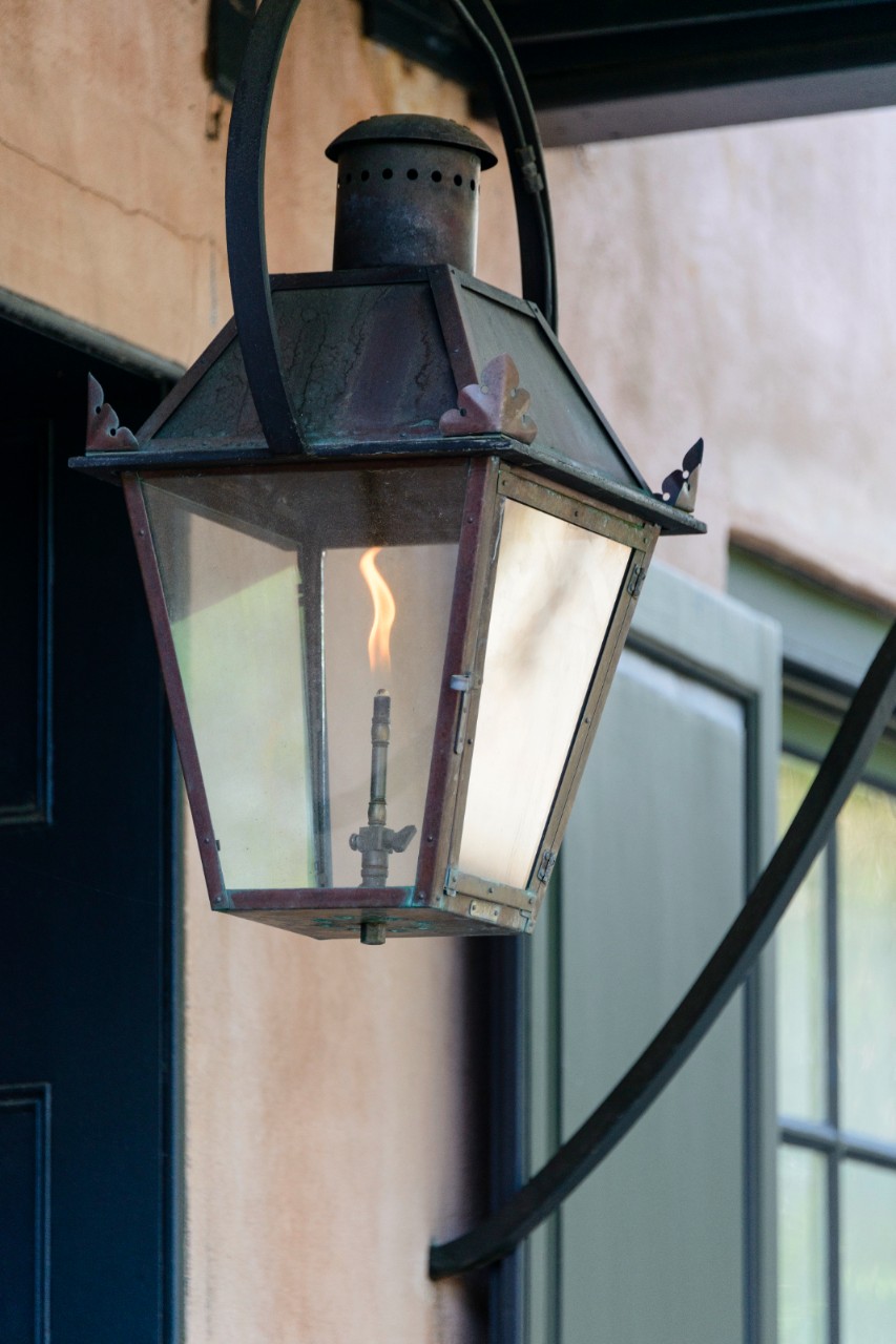 Beautiful oldfashioned gas light in the historic downtown of Charleston, South Carolina.